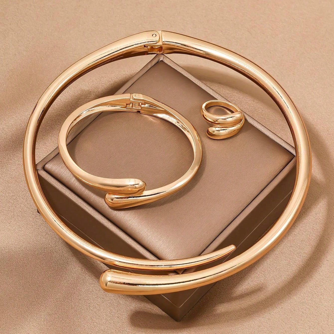 Conjunto-Colar/Pulseira/Anel