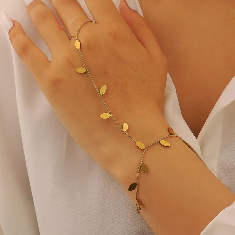 Conjunto pequenas folhas