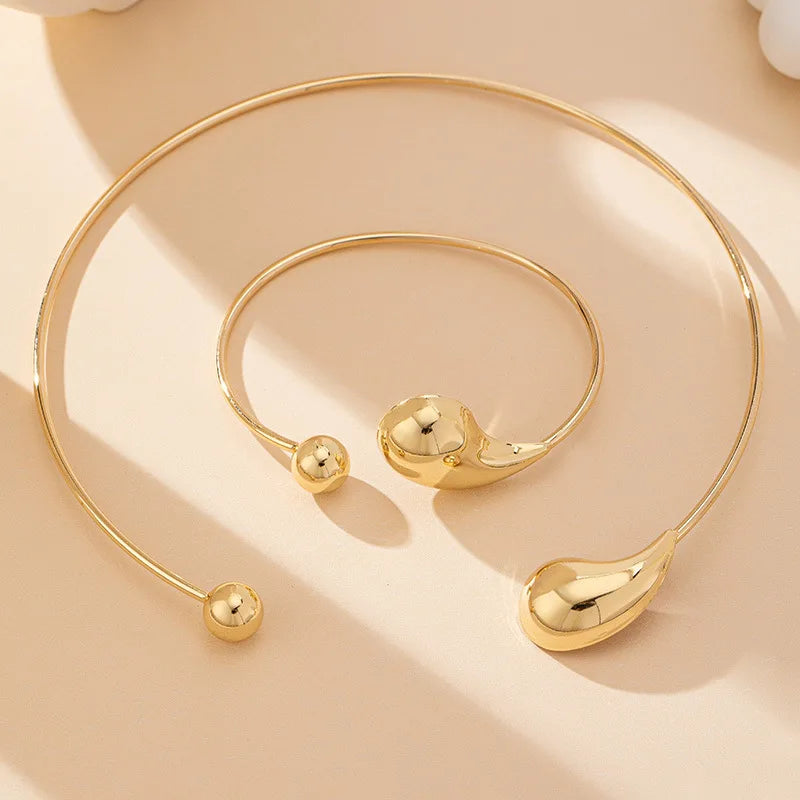 Conjunto Gotas Douradas