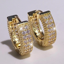 Brincos de argola com micro zircônia