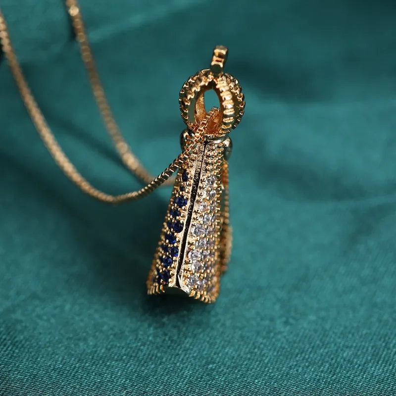 colar com pingente, colar banhado a ouro, corrente de aço inoxidável, colar aço inoxidável, colares em aço inoxidável, colar de nossa senhora aparecida, colar nossa senhora aparecida de aço inoxidável