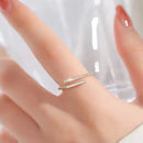 Anel Linha paralelas com zircônias