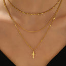 Colar em trio com Pingente Cruz