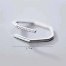 Anel Linha paralelas com zircônias