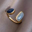 Anel com resina colorida