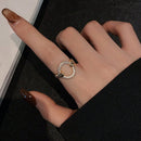 Anel União com zircônias