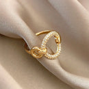 Anel União com zircônias