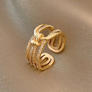 Anel entrelaçado com zircônia - Ajustável