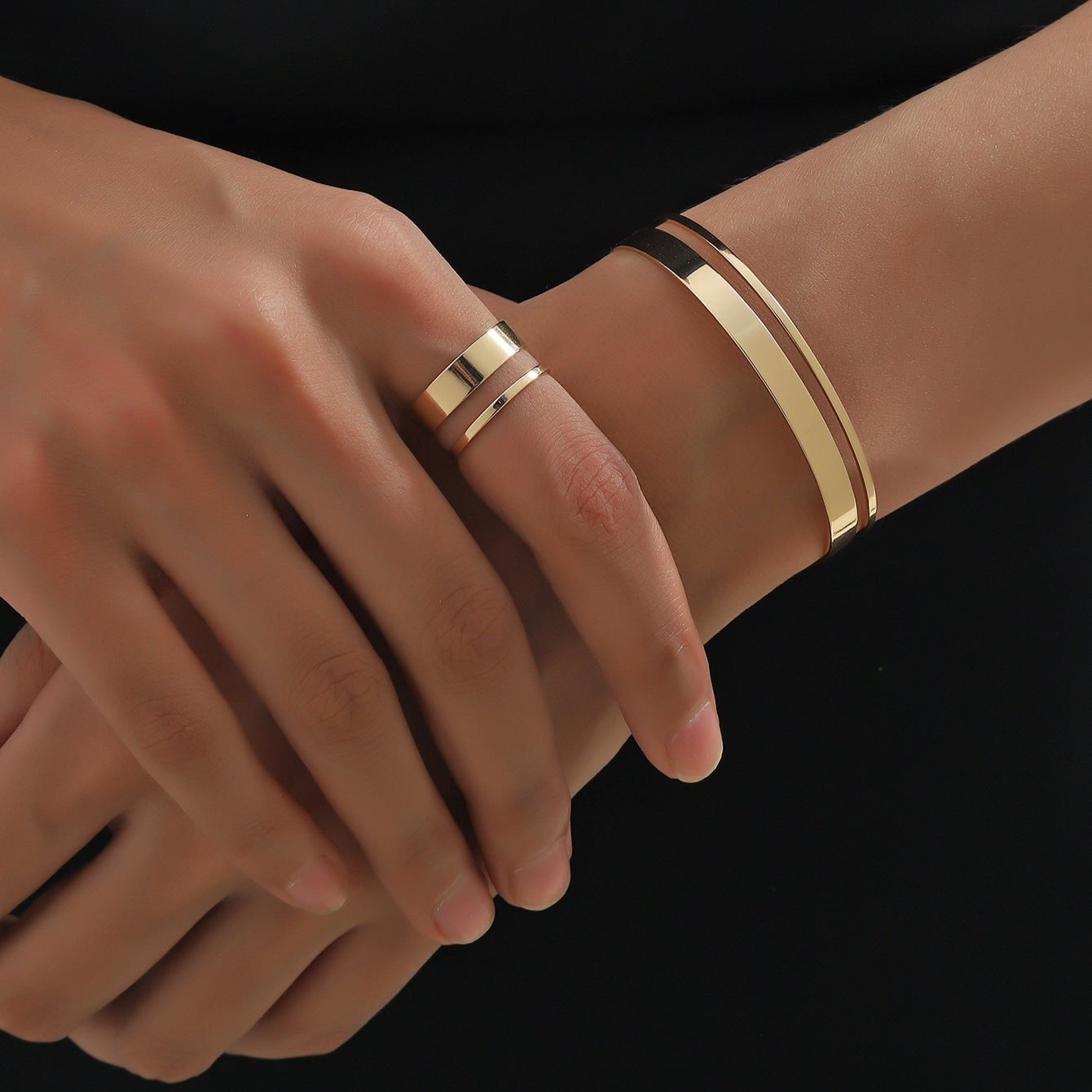 Bracelete e Anel Paralelas Minimalista