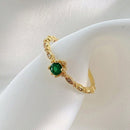 Anel Zircônia Verde Central - Incrustada - Ajustável