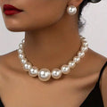 Conjunto em Pérolas sintéticas - Colar e Brincos