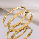 Conjunto de 2 Peças de Braceletes com pontos de luz e zircônia