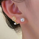 Brincos Tulipa com pérolas sintéticas