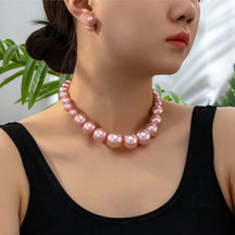 Conjunto em Pérolas sintéticas - Colar e Brincos