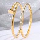 Conjunto de 2 peças de Braceletes Prego e zircônia