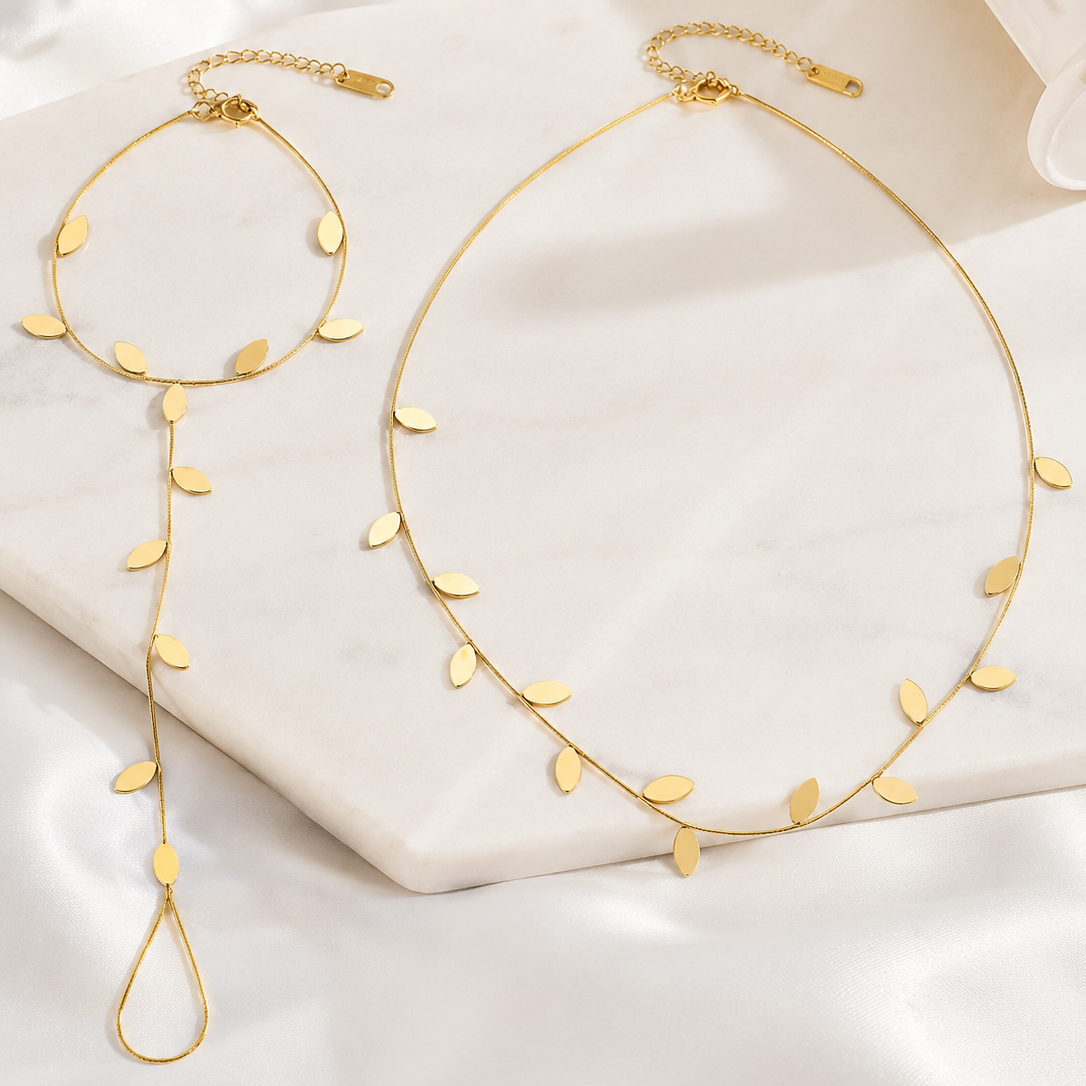 Conjunto pequenas folhas