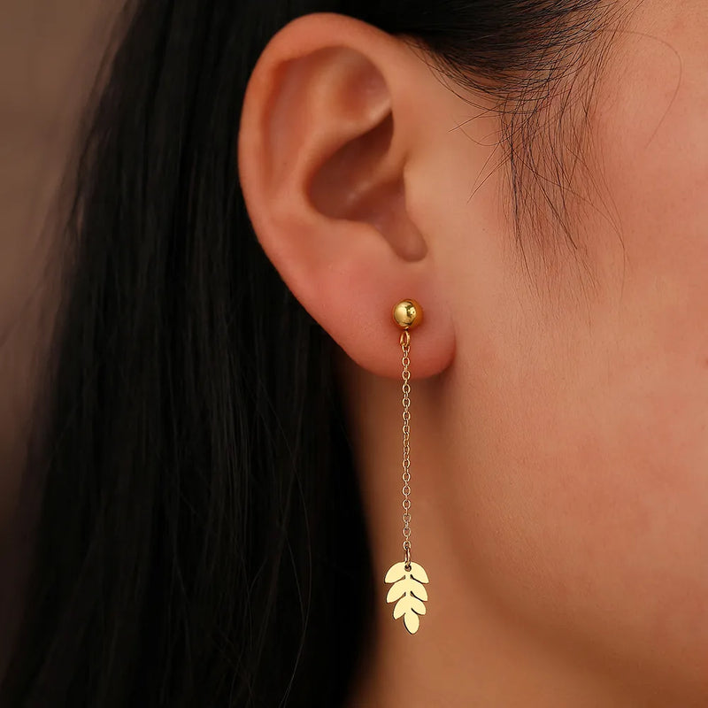 brincos, brincos femininos, brinco de cruz, brinco de cruzinha, brinco dourado, brincos antialérgicos, brinco folheado a ouro, brinco banhado a ouro, brinco de argola,