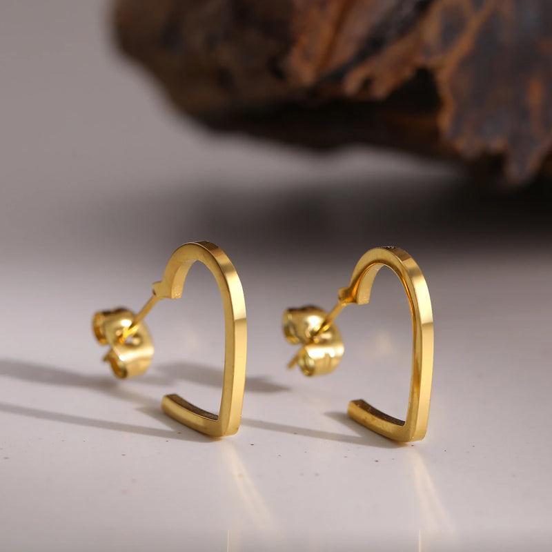 brincos, brincos femininos, brinco de cruz, brinco de cruzinha, brinco dourado, brincos antialérgicos, brinco folheado a ouro, brinco banhado a ouro, brinco de argola,